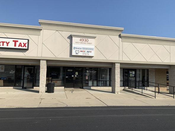 Save-A-Lot Anchored Center: 4900 West Broad Street, Columbus, OH 43228